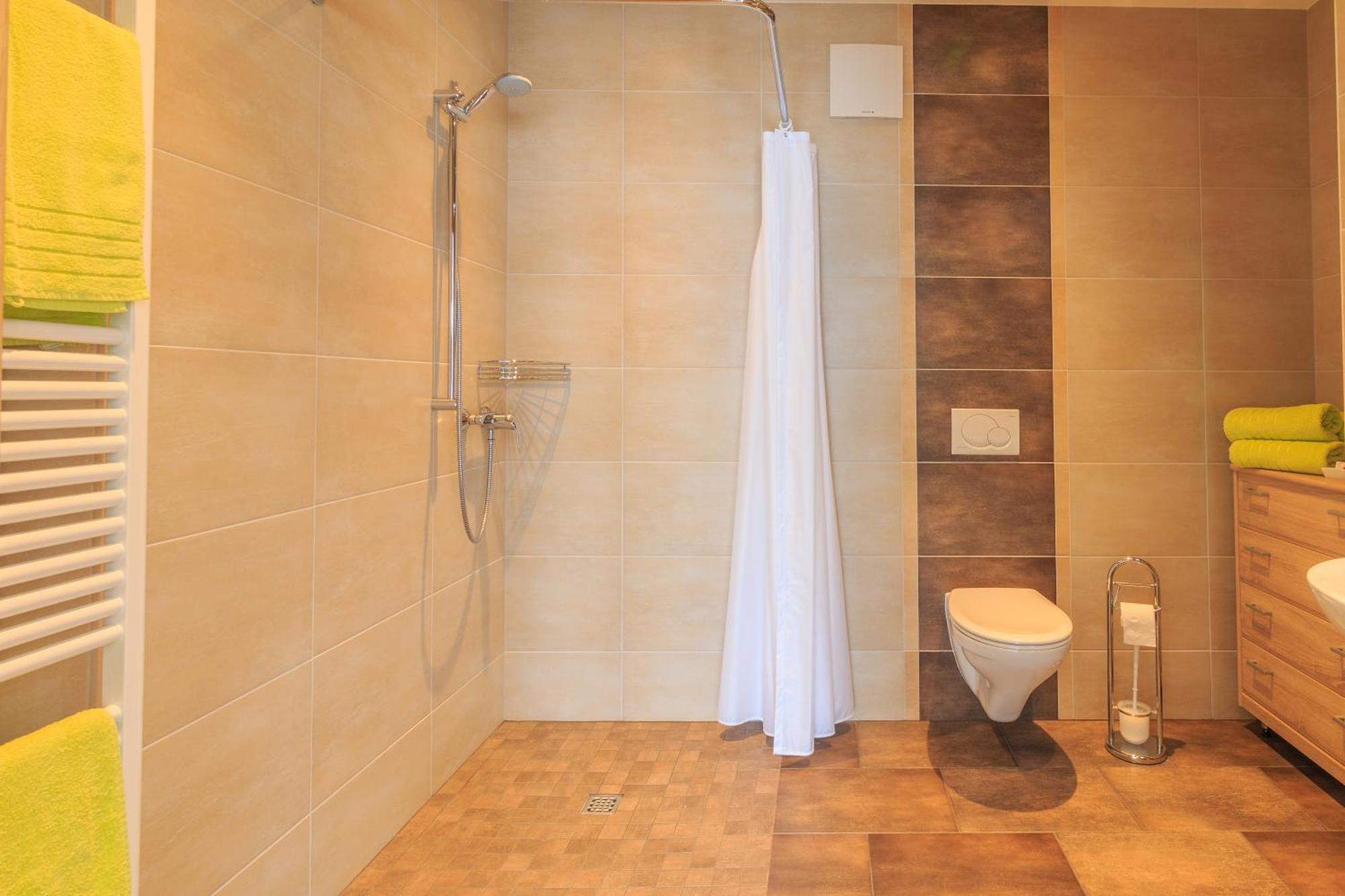 Landhotel Gary Wolframs-Eschenbach Phòng bức ảnh
