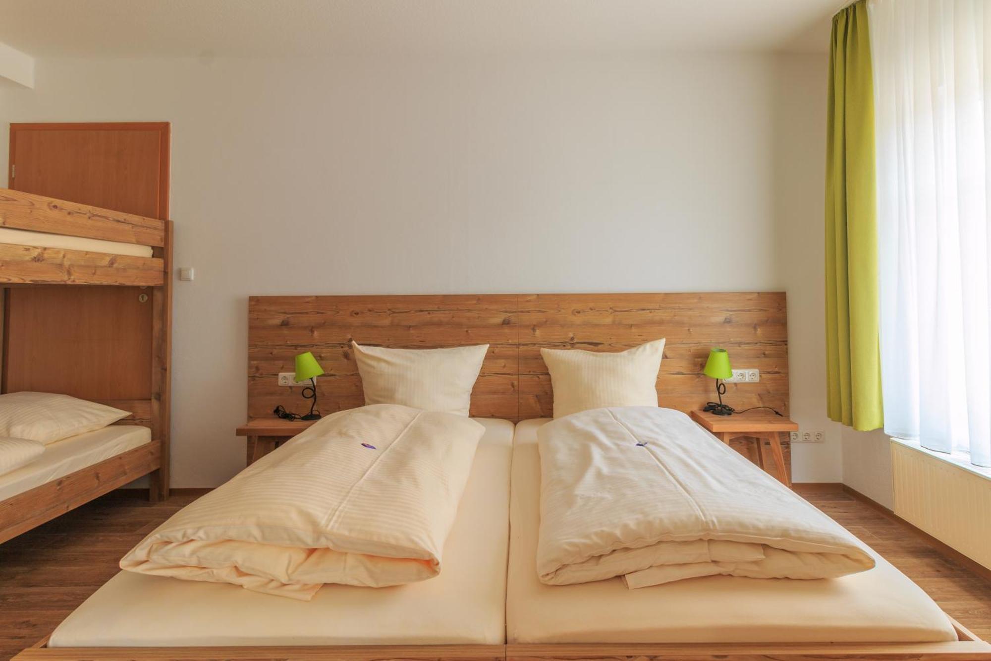 Landhotel Gary Wolframs-Eschenbach Phòng bức ảnh